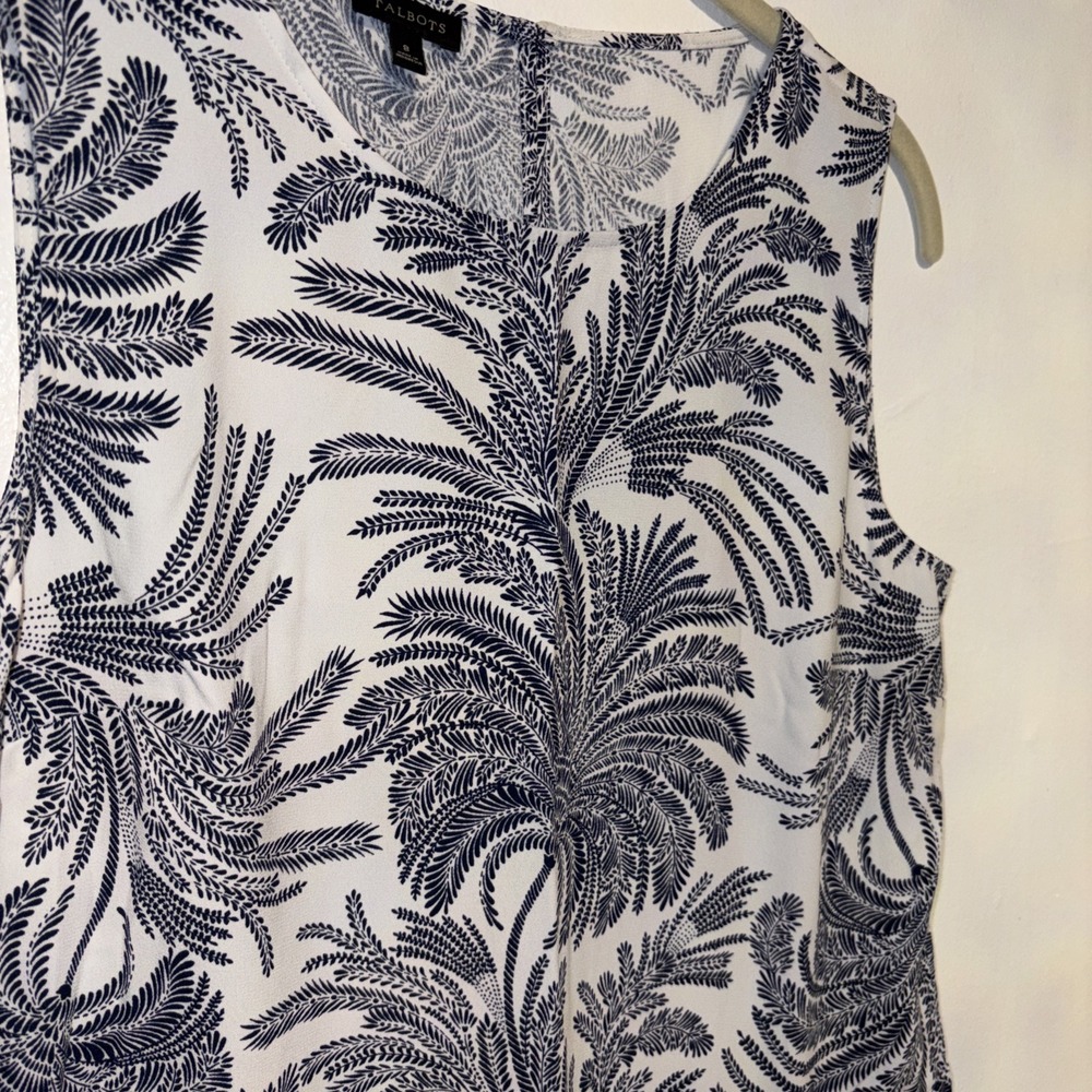 Talbots Shirt Womens 8 White‎ Blue Blouse Tied Hem Sleeveless Round Neck Ladies - Picture 5 of 8